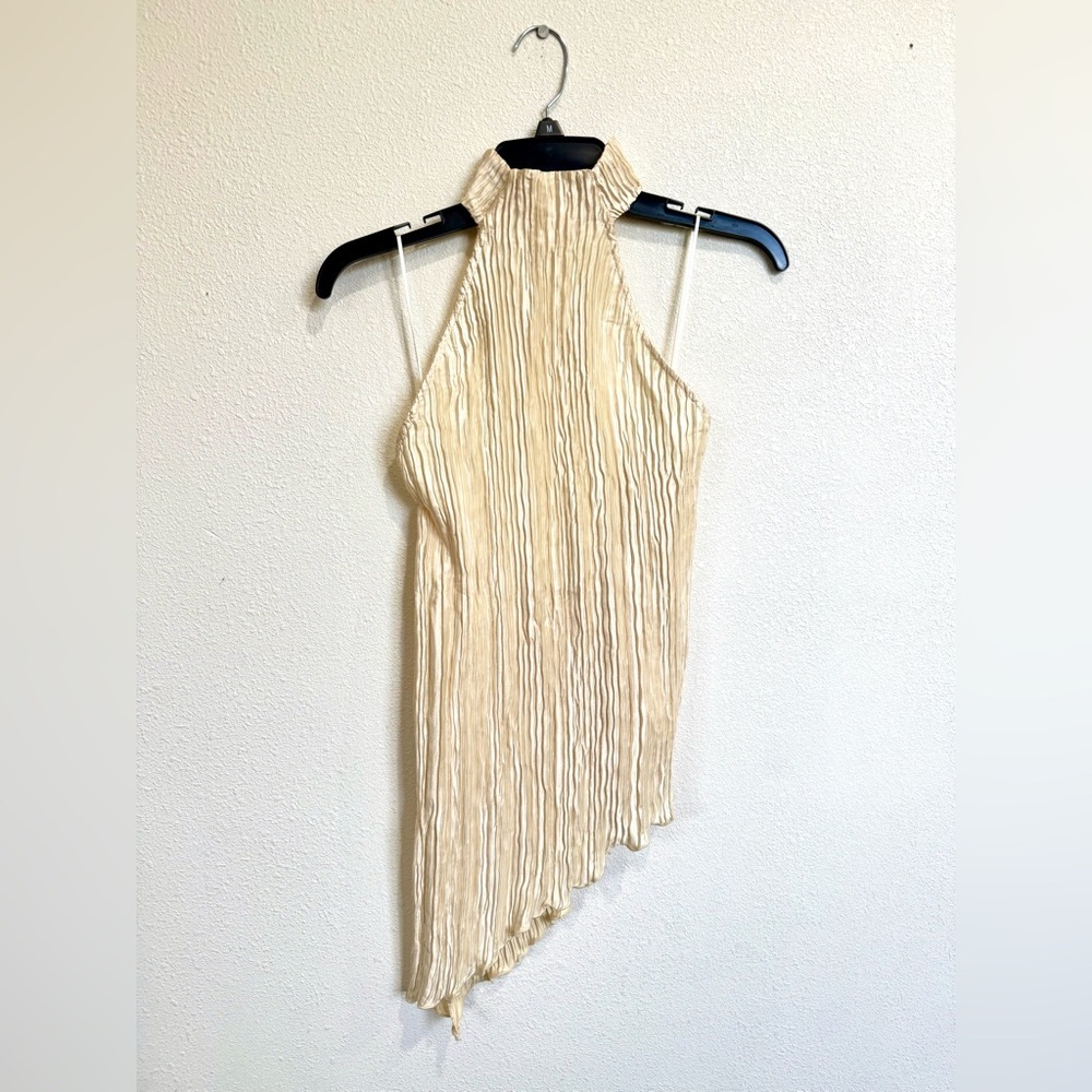 ZARA Pleated Halter Top Asymmetrical Cream Textured Blouse Size S Boho Chic - Picture 3 of 8